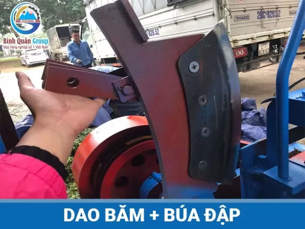 máy băm cỏ 4T đầu nổ